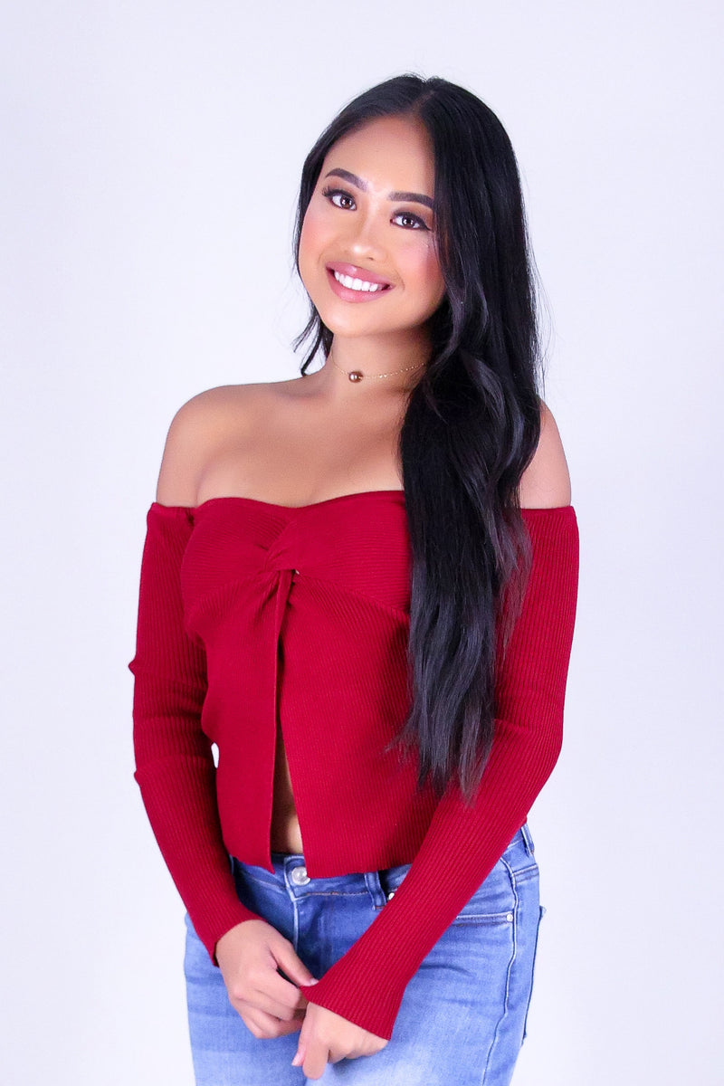 EFFORTLESS GLOW SWEATER FLYAWAY TOP