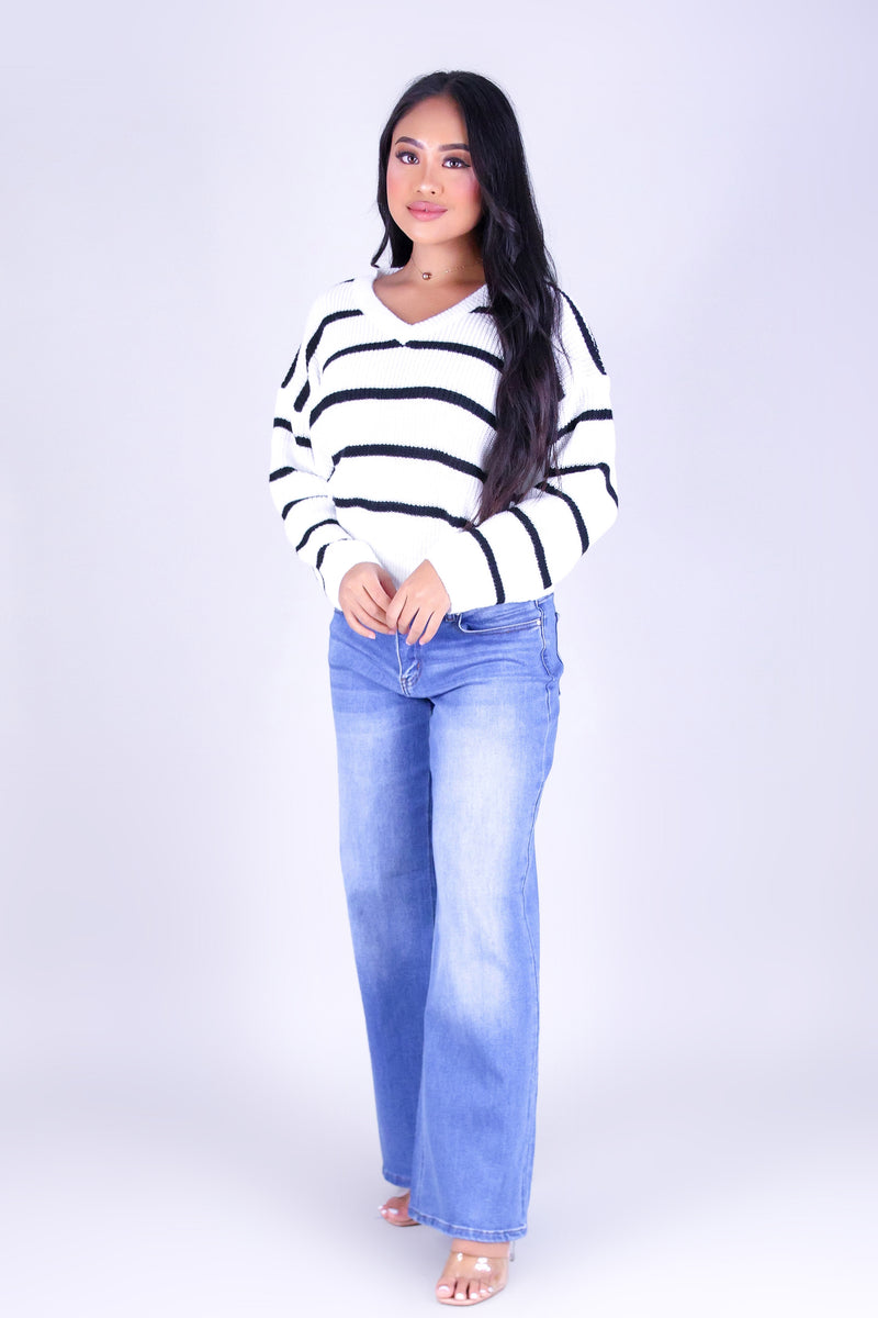 ENDLESS EASE SWEATER