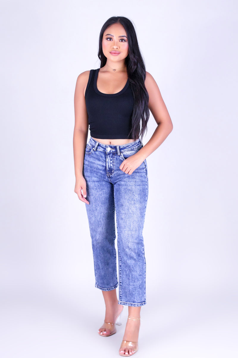 SCOOP ME UP CROP TANK