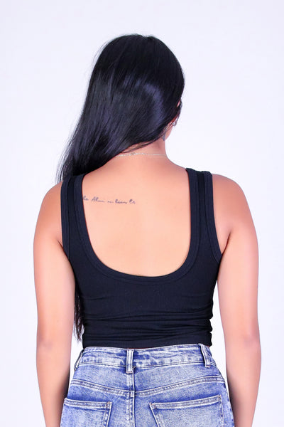 SCOOP ME UP CROP TANK