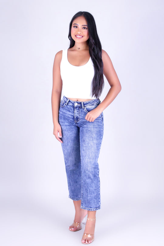 SCOOP ME UP CROP TANK