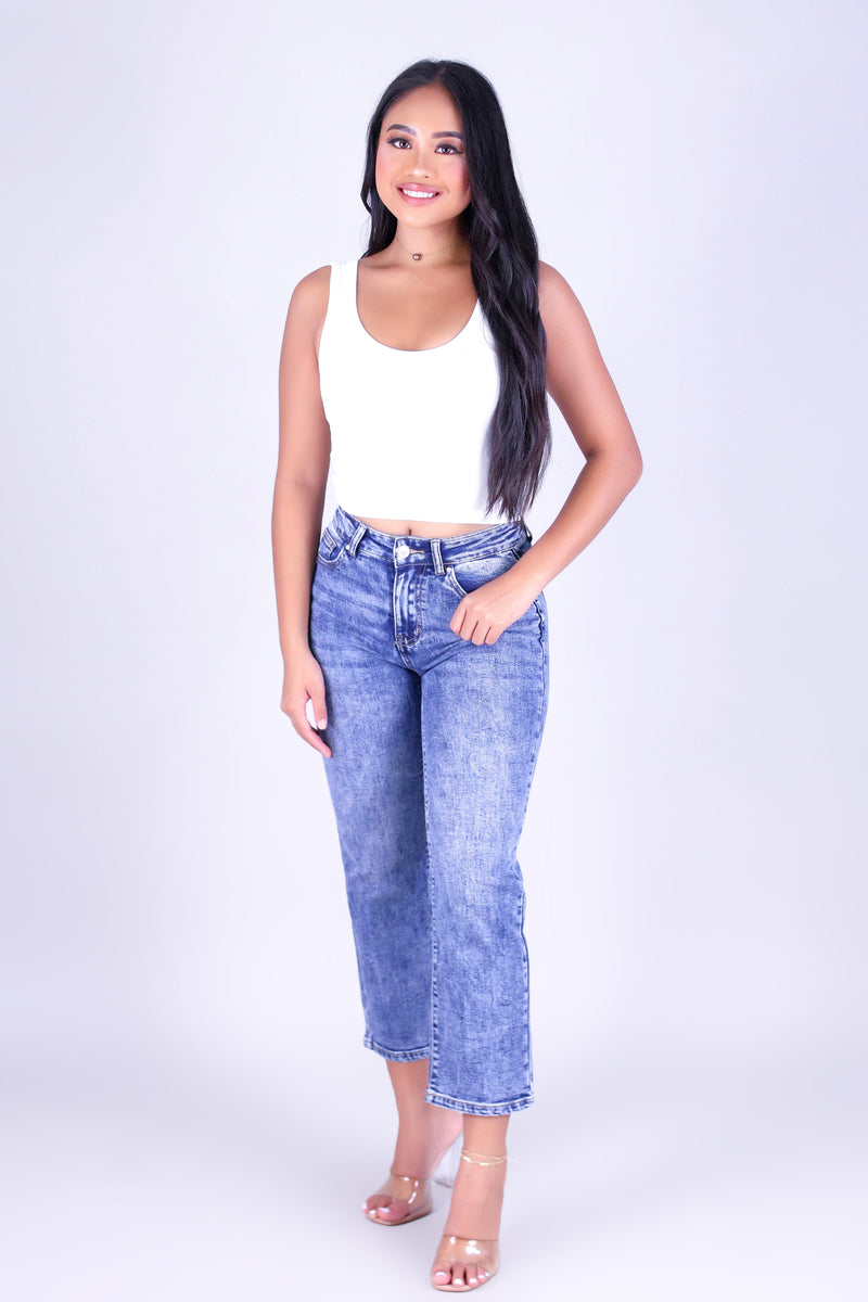 SCOOP ME UP CROP TANK