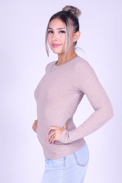 THE ESSENTIAL LONG SLEEVE TOP