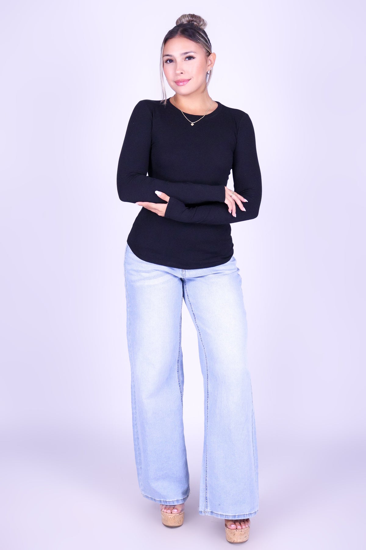 THE ESSENTIAL LONG SLEEVE TOP