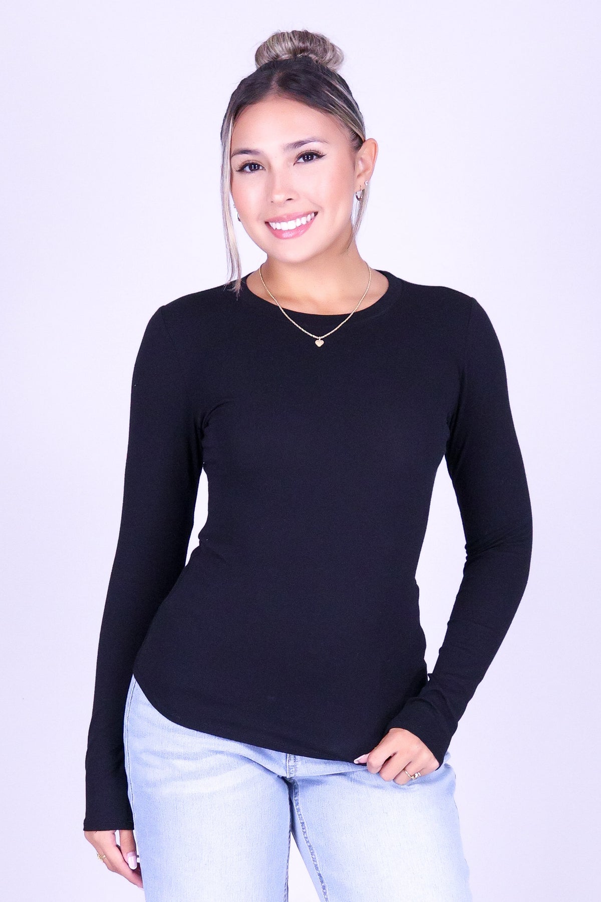 THE ESSENTIAL LONG SLEEVE TOP