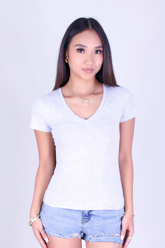 EASY TO LOVE BASIC TEE