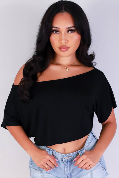 Jeans Warehouse Hawaii - S/S SOLID KNIT TOPS - CLEAN LINES OFF-SHOULDER TOP | By OLIVE & CO