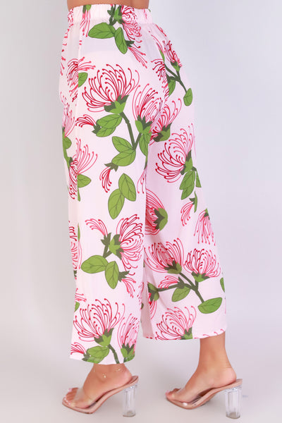 Jeans Warehouse Hawaii - PRINT WOVEN CAPRI'S - OHIA LEHUA CAPRI PANTS | By LUZ