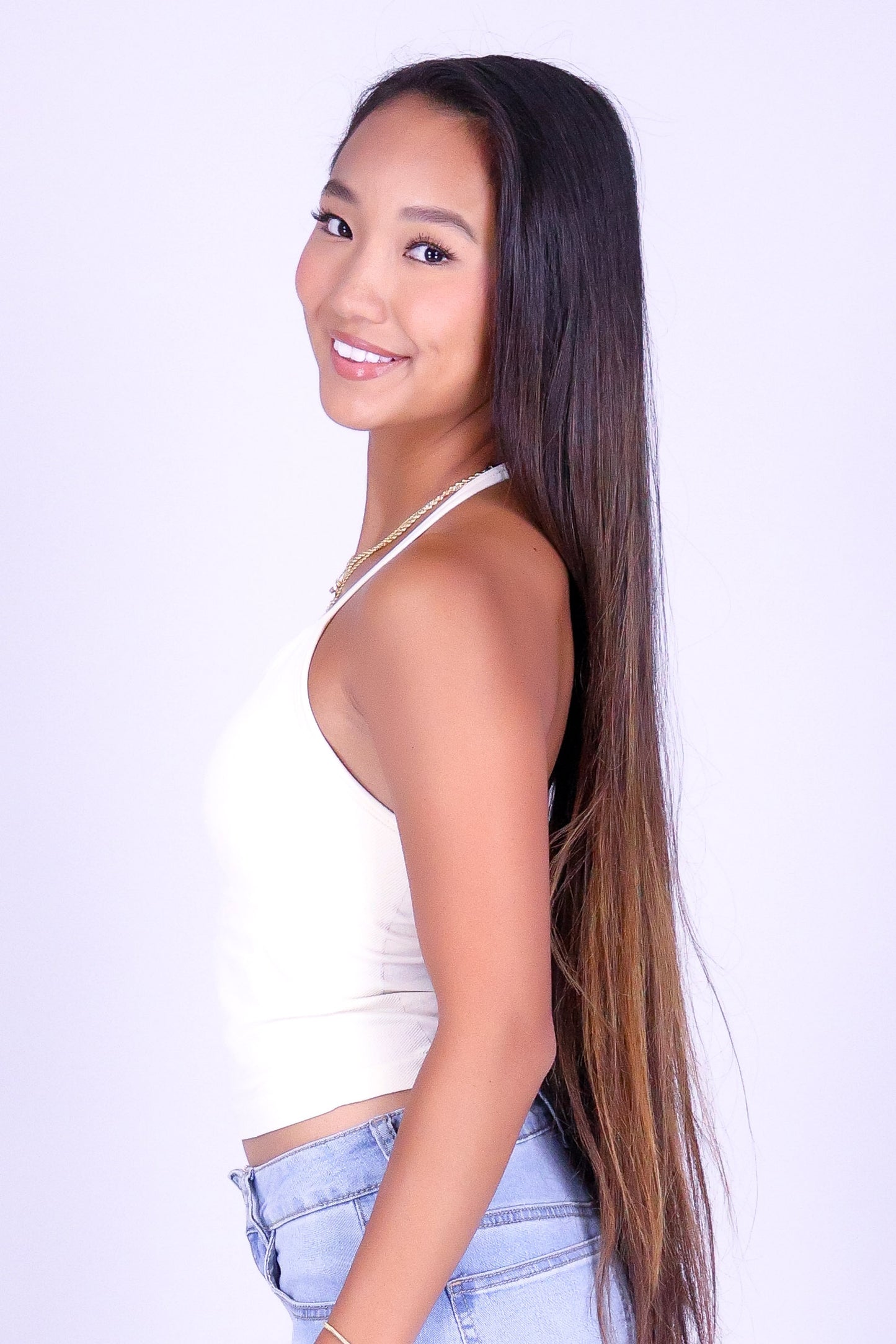 PRETTY FIT HALTER TOP