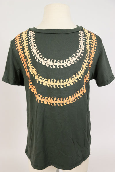 Jeans Warehouse Hawaii - S/S PRINT 7-16 - PUAKENIKENI 3 STRAND LEI TEE | KIDS SIZE 7-16 | By LUZ