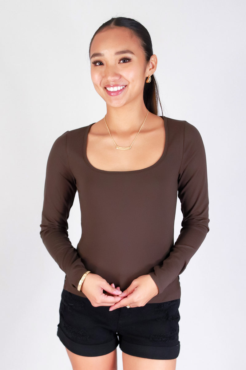 THE GO-TO LONG SLEEVE TOP