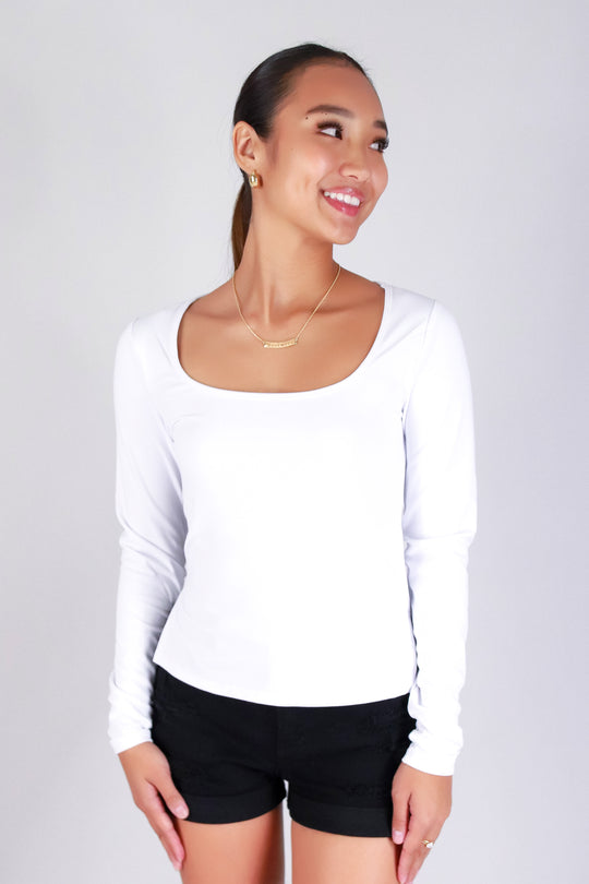 THE GO-TO LONG SLEEVE TOP