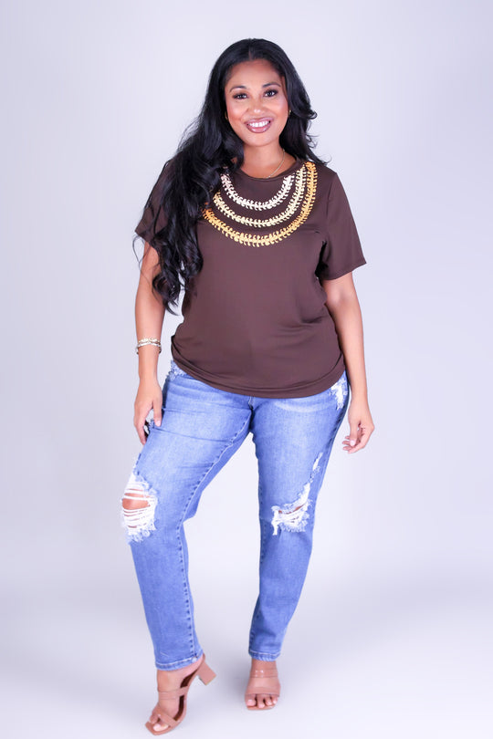 PUAKENIKENI 3 STRAND LEI TEE