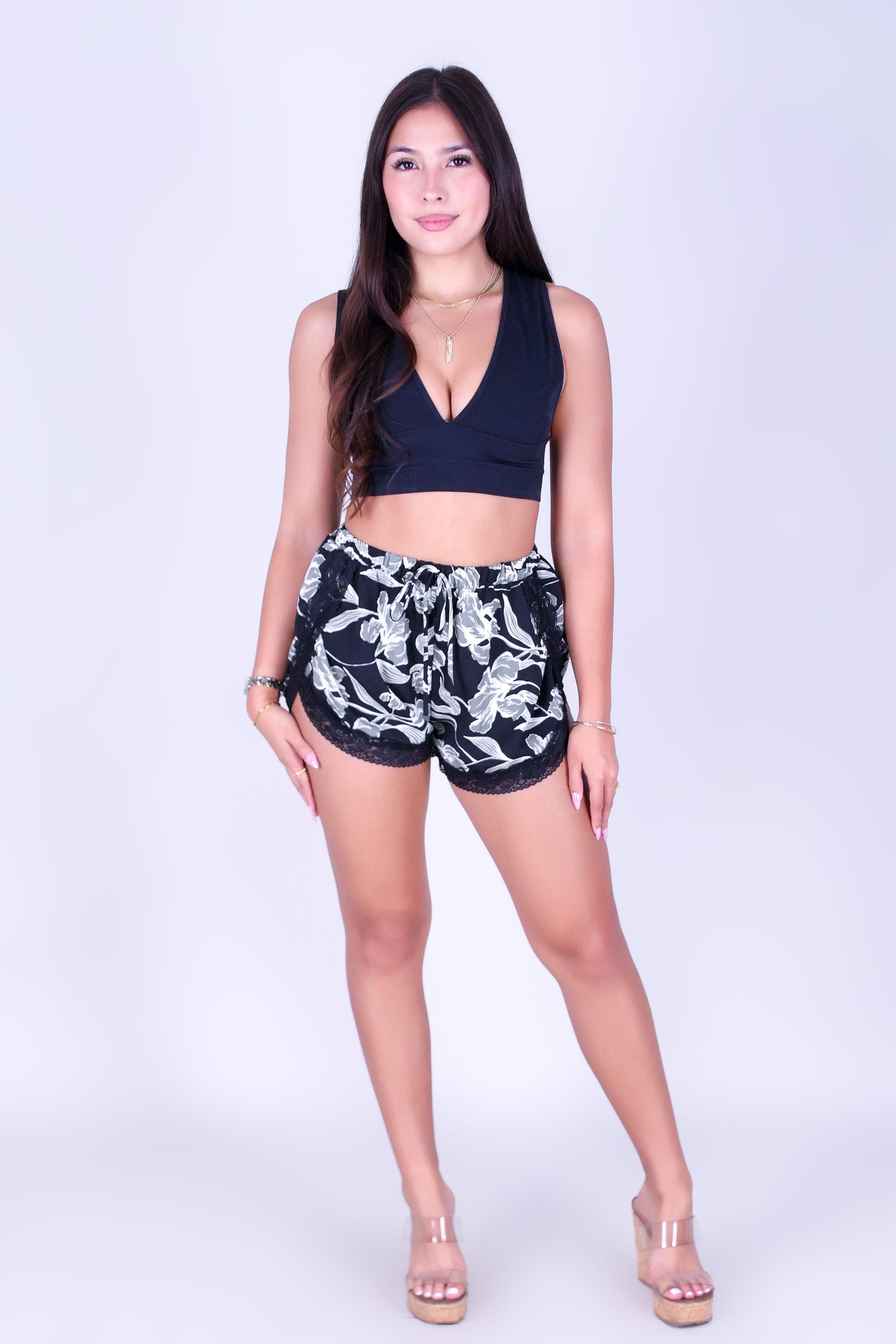 WHISPER BLOOM SHORTS