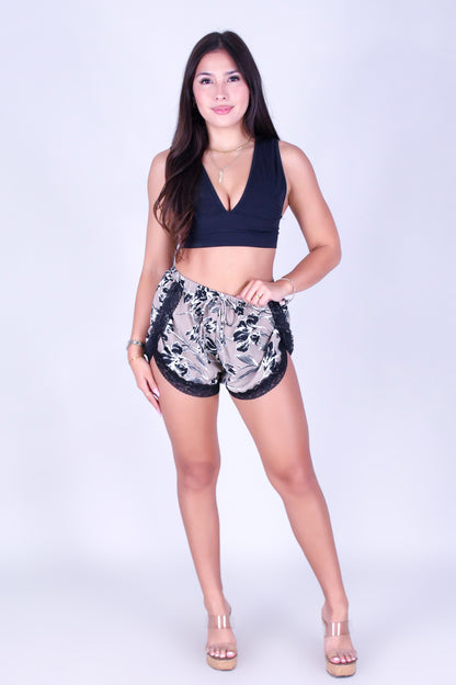 WHISPER BLOOM SHORTS