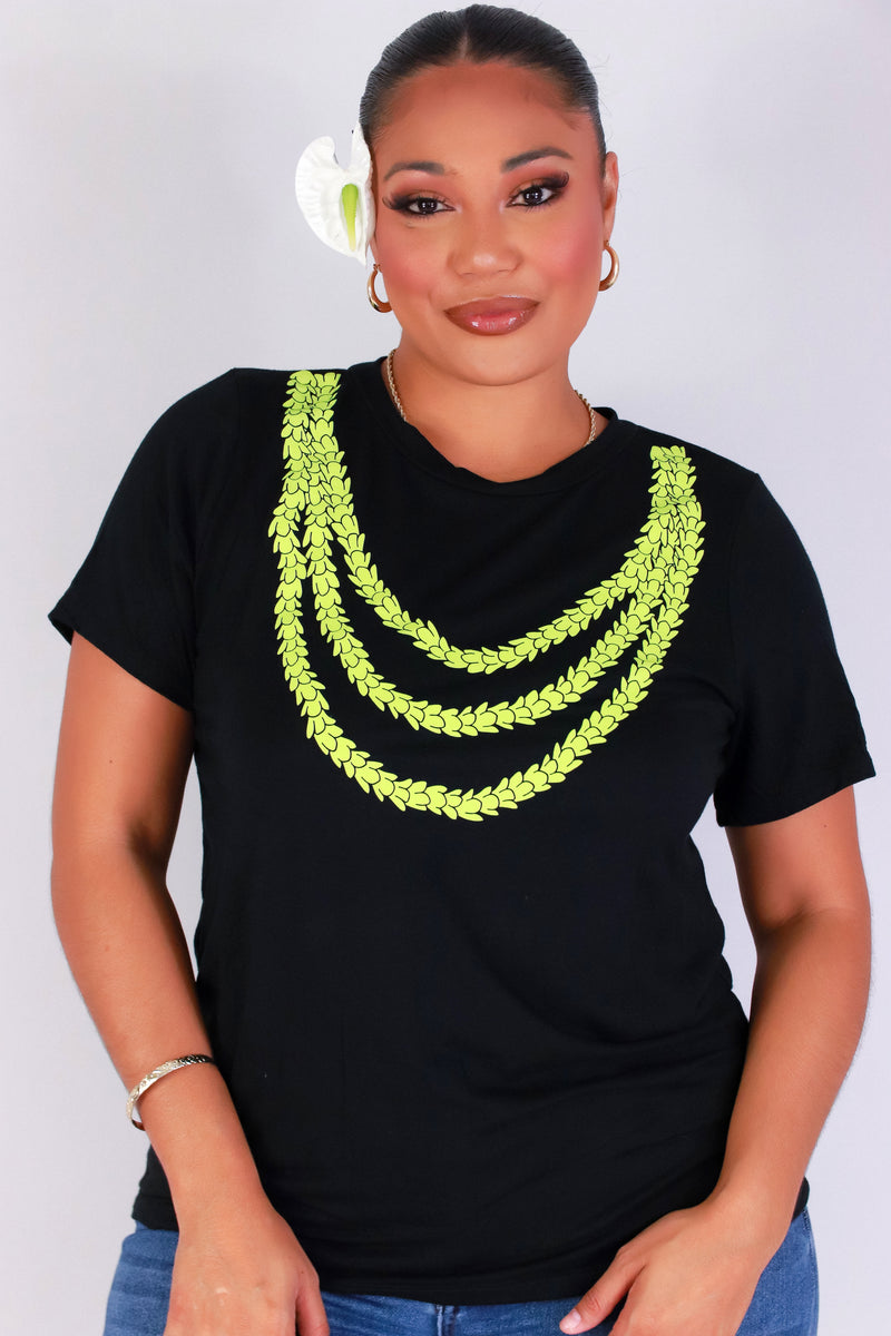 Jeans Warehouse Hawaii - PLUS S/S SCREENS - PAKALANA 3 STRAND LEI TEE | By LUZ