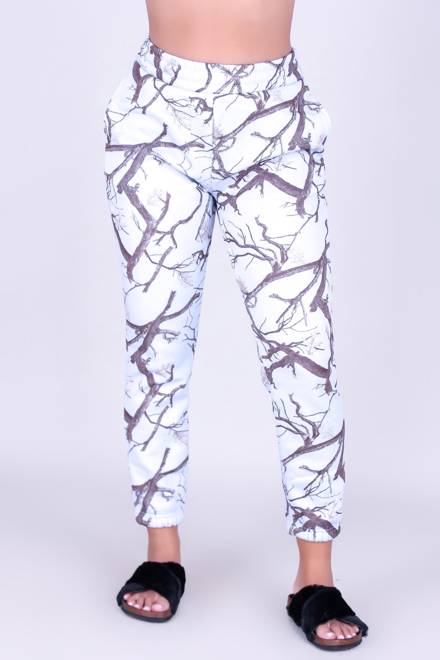 INTO THE WILD HUNTING CAMO JOGGER