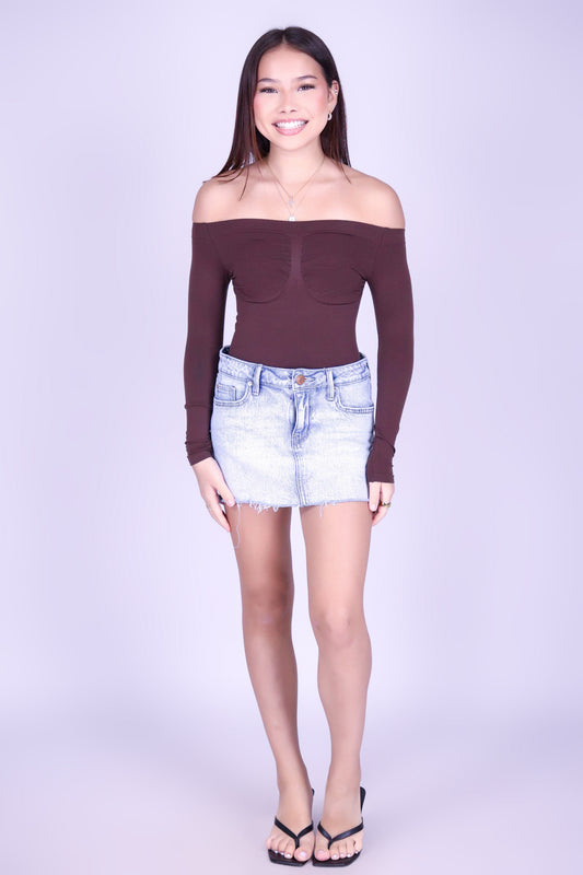 IN THE RIGHT PLACE OFF SHOULDER BODYSUIT