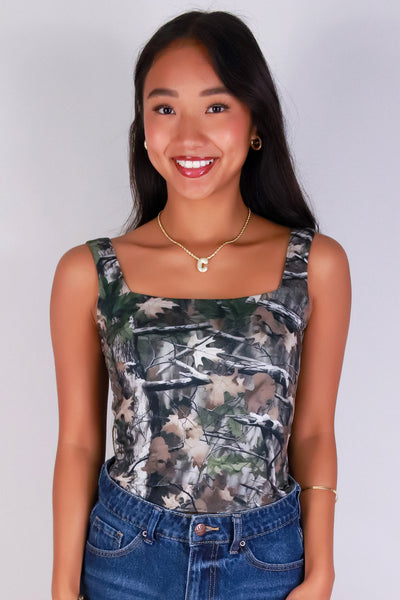 Jeans Warehouse Hawaii - SL PRINT - HUNTING CAMO SQUARE NECK TOP | By LUZ