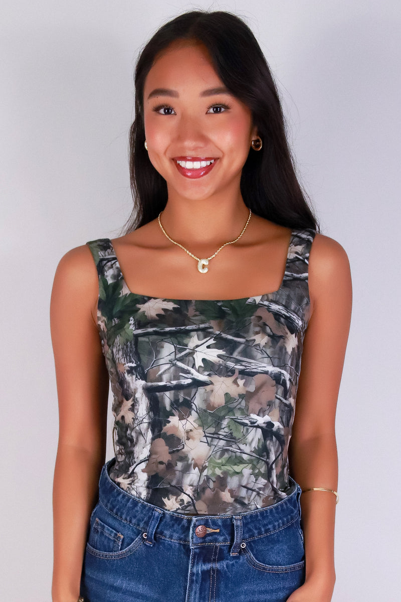 Jeans Warehouse Hawaii - SL PRINT - HUNTING CAMO SQUARE NECK TOP | By LUZ