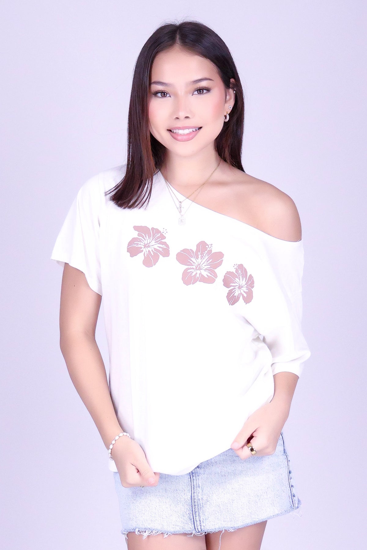 3 HIBISCUS OVERSIZED OFF SHOULDER TEE