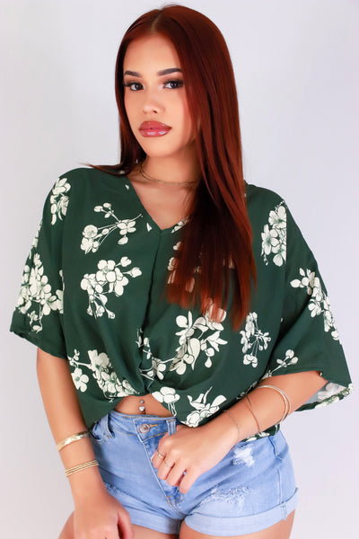 Jeans Warehouse Hawaii - S/S PRINT WOVEN DRESSY TOPS - SAKURA TWIST BOTTOM TOP | By LUZ