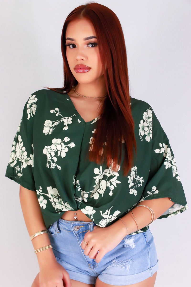 Jeans Warehouse Hawaii - S/S PRINT WOVEN DRESSY TOPS - SAKURA TWIST BOTTOM TOP | By LUZ