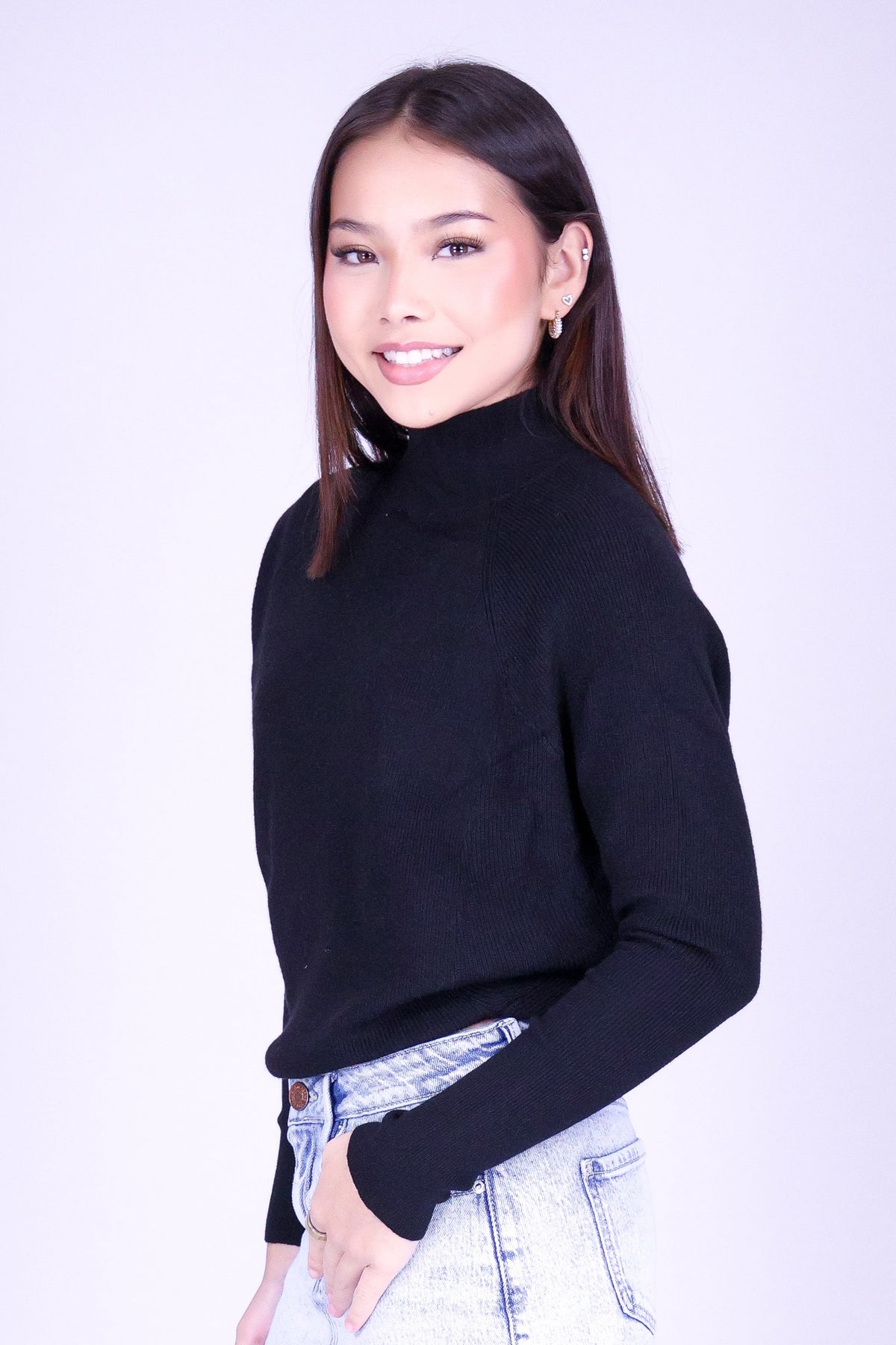 COLD MORNING SWEATER