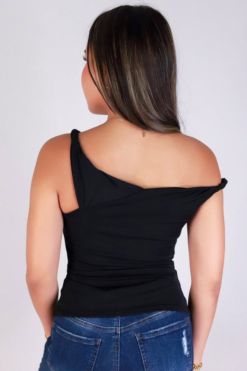 Jeans Warehouse Hawaii - SL CASUAL SOLID - TWIST OF STYLE TOP | By PAPERMOON/ B_ENVIED