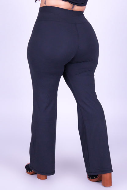 HIGH-WAISTED FLOW FLARE