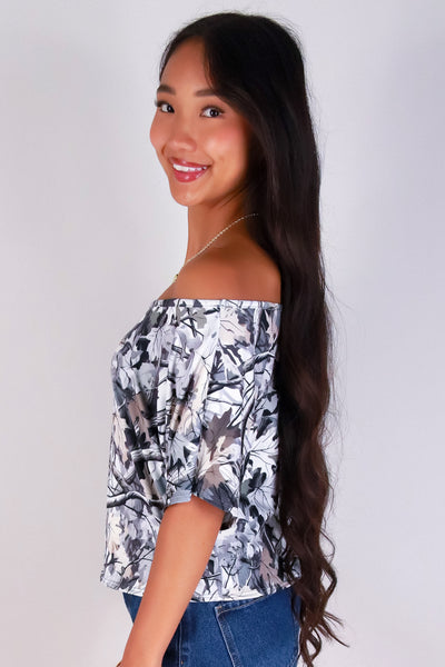 Jeans Warehouse Hawaii - SS PRINT - HUNTING CAMO OFF SHOULDER TOP | By LUZ