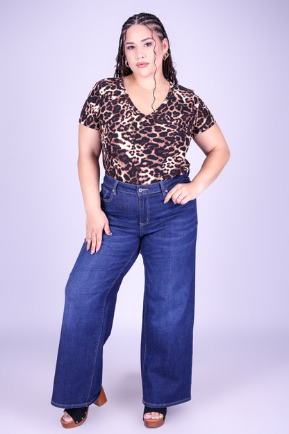FELINE FINE TOP