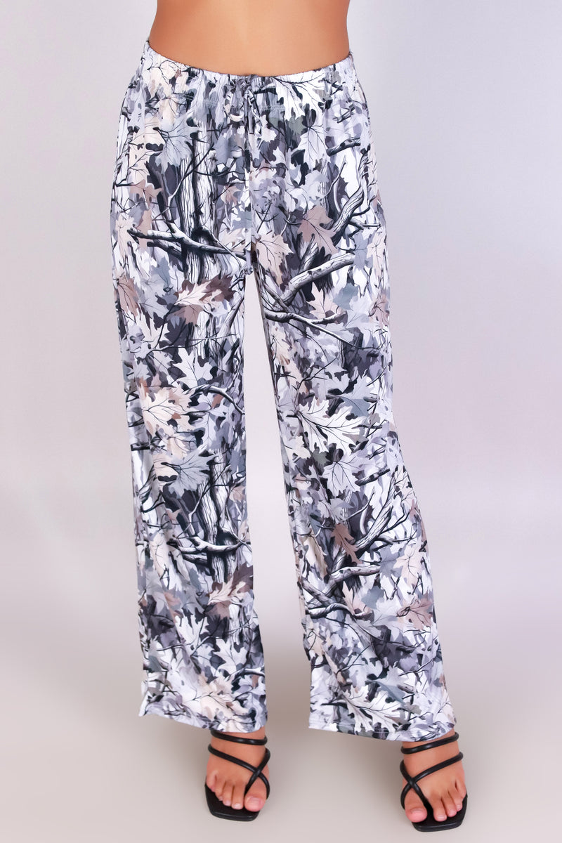 Jeans Warehouse Hawaii - PRINT KNIT PANTS - OFF THE GRID HUNTING CAMO PANTS | By LUZ