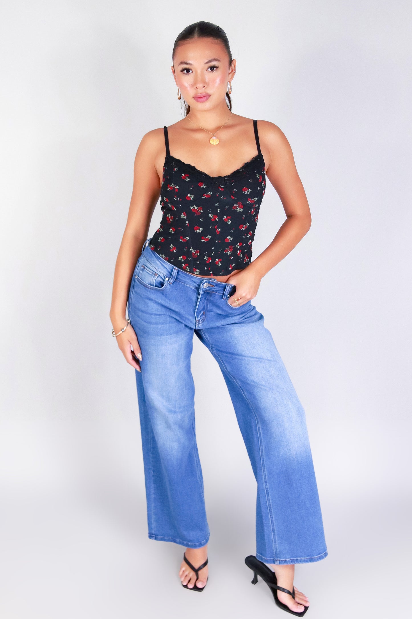 ROMANCE READY TOP
