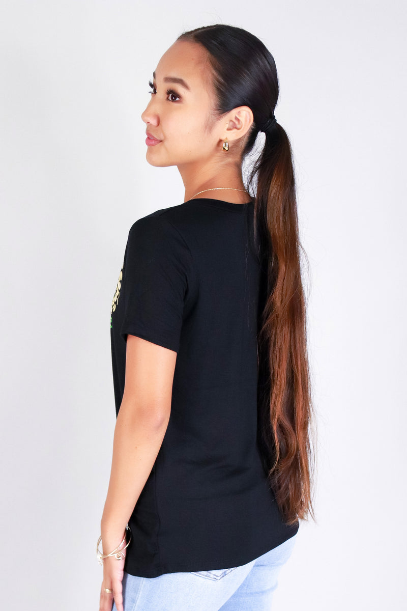 PUAKENIKENI MAILE LEI TEE