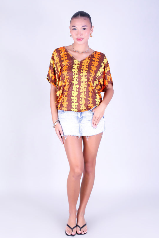 PUAKENIKENI OUTLINE DOLMAN TOP