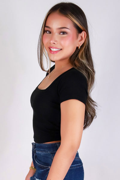 Jeans Warehouse Hawaii - SS CASUAL SOLID - PRETTY EDGES TOP | By CRESCITA APPAREL/SHINE I