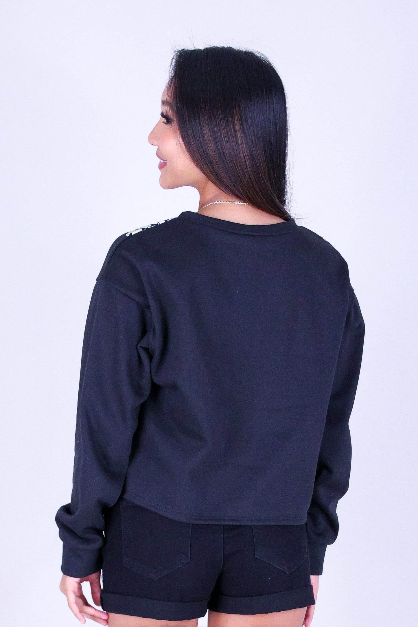 OPEN PUAKENIKENI PIKAKE SWEATER