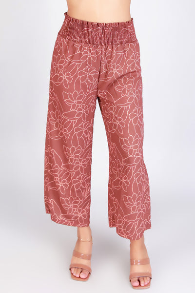GARDENIA SMOCKED WAIST CAPRI'S