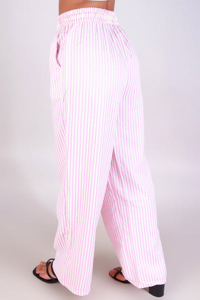 Jeans Warehouse Hawaii - PRINT WOVEN PANTS - PIN IT DOWN PANTS | By SUPERLINE