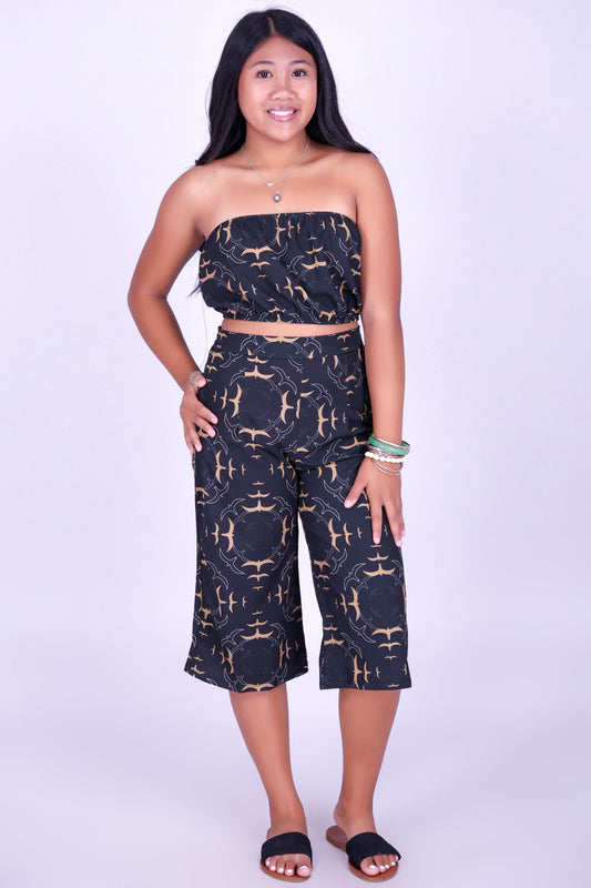 IWA CIRCLE PLEATED CAPRI'S | KIDS SIZE 2-16