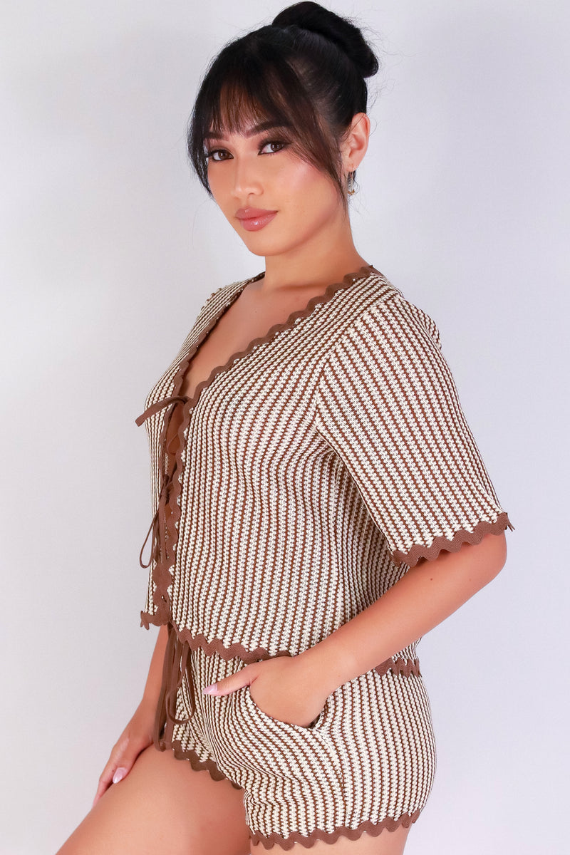 Jeans Warehouse Hawaii - S/S PRINT WOVEN TOPS - HOOKED ON YOU CROCHET TOP | By VERY J