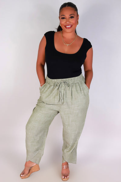 Jeans Warehouse Hawaii - PLUS PLUS WOVEN CASUAL CAPRIS - PETAL WALK CAPRIS | By YMI JEANS