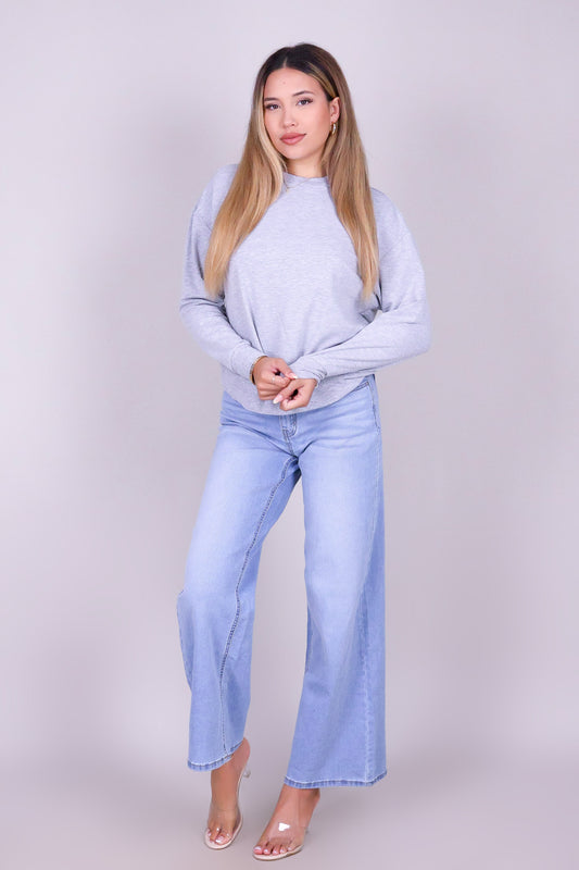 LOUNGE IN LIGHT SWEATER