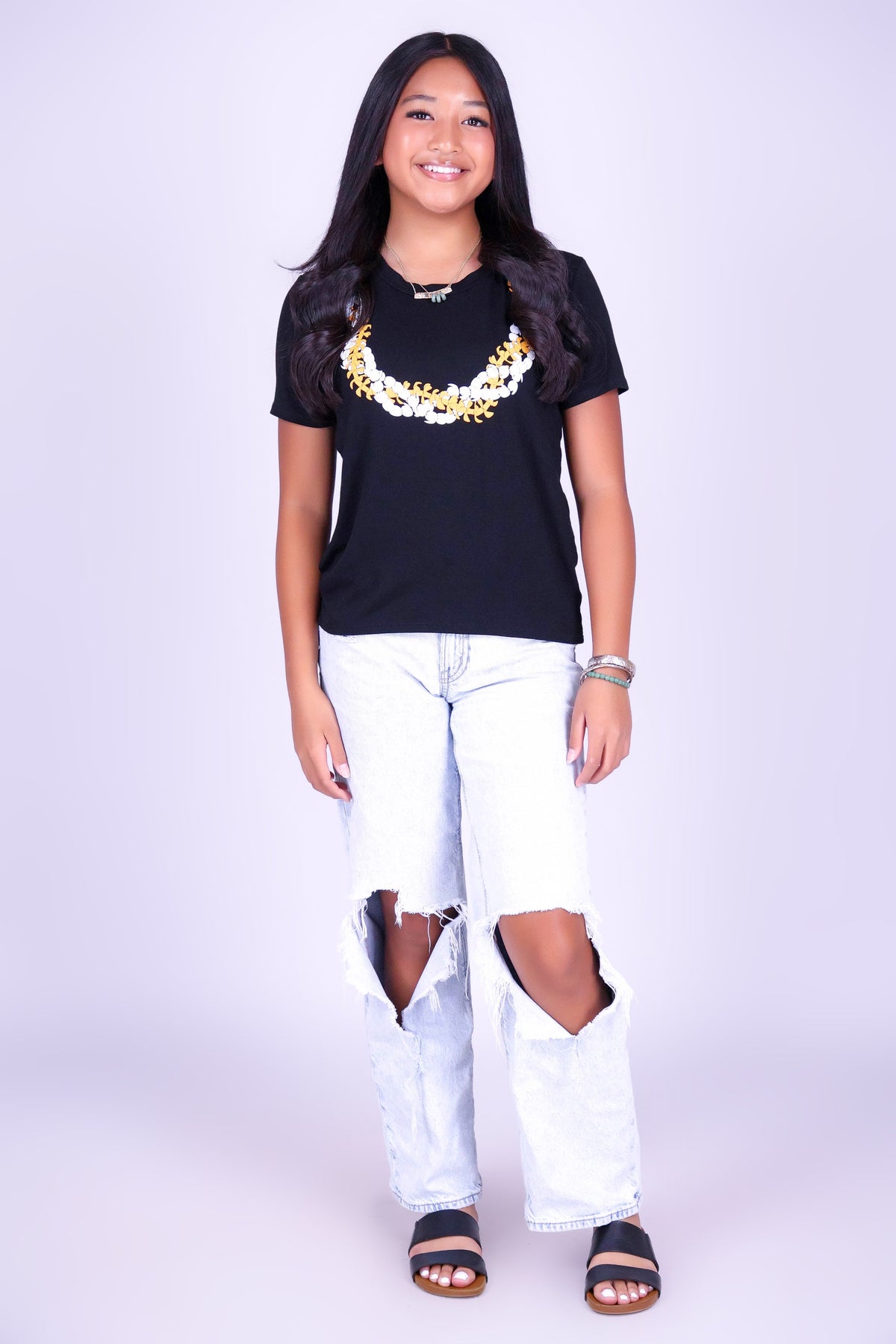 TWISTED PUAKENIKENI PIKAKE LEI TEE | KIDS SIZE 2-16
