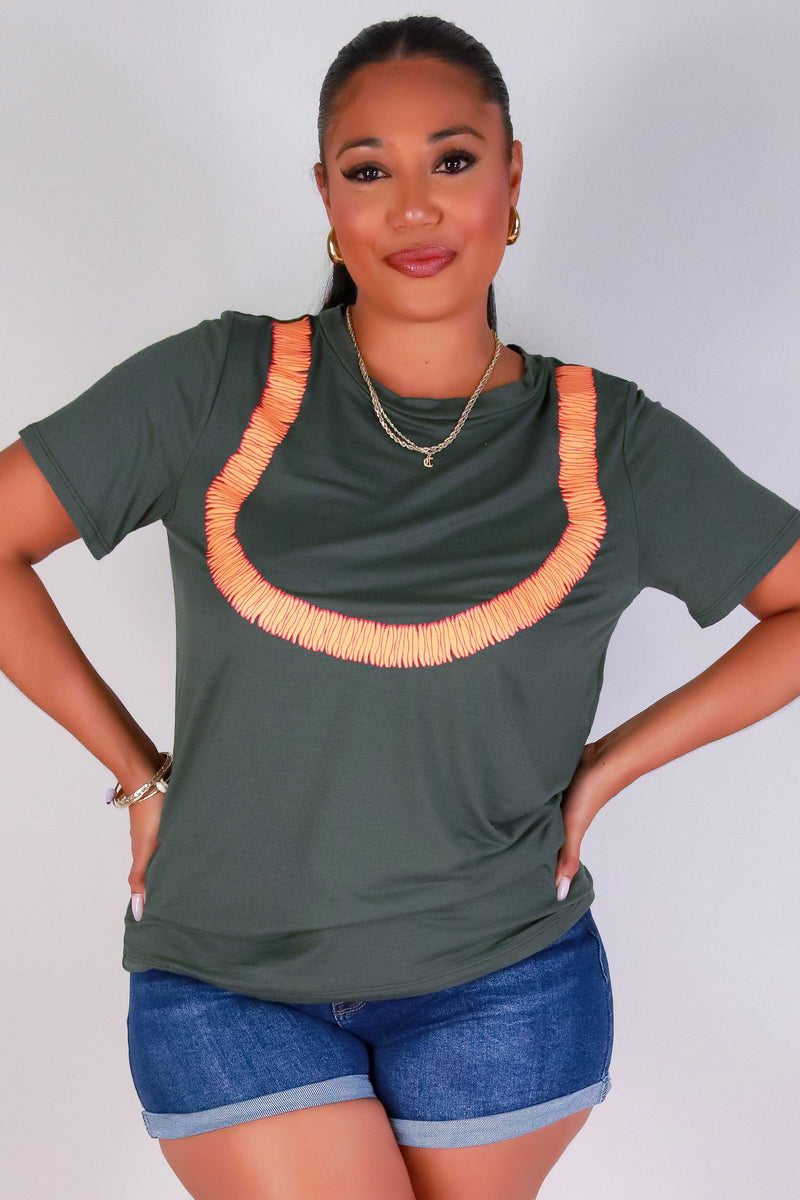 Jeans Warehouse Hawaii - PLUS S/S SCREENS - ILIMA LEI TEE | By LUZ