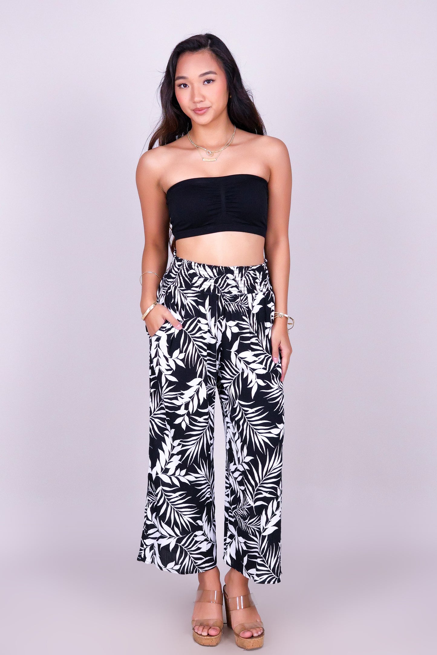 TROPIC LEAF CAPRI'S