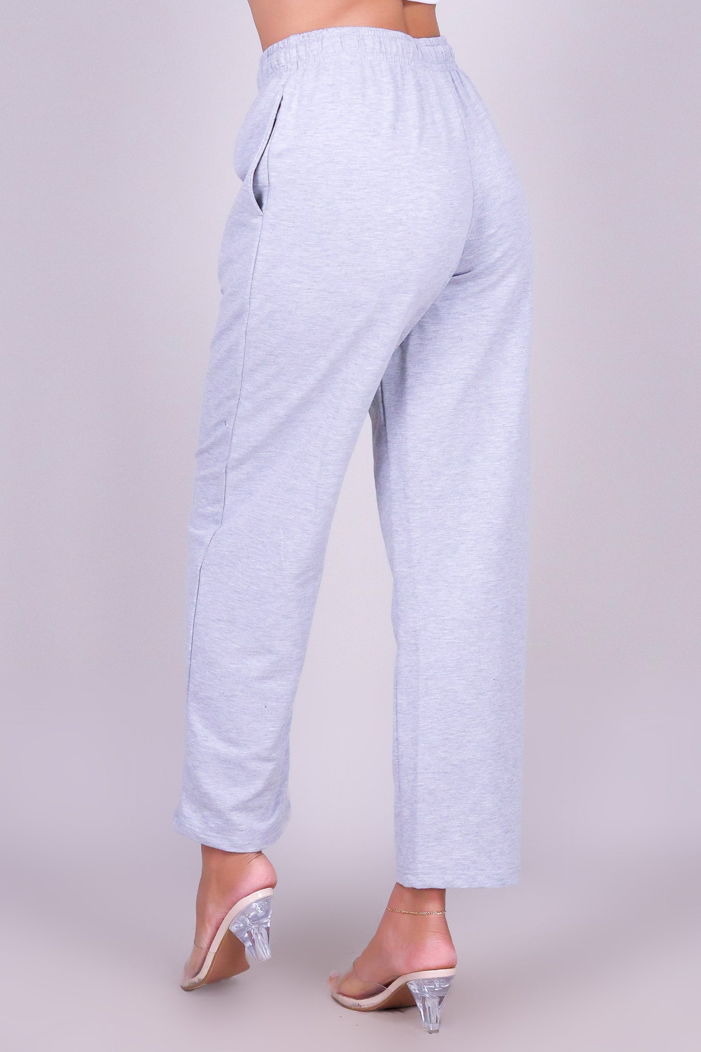 LOUNGE IN LIGHT PANTS