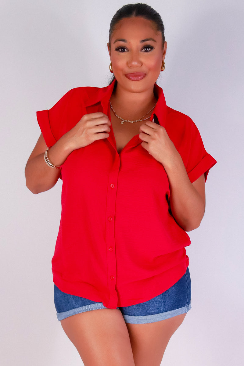 Jeans Warehouse Hawaii - PLUS S/S SOLID WOVEN TOPS - THE DAILY BUTTON DOWN TOP | By ZENOBIA