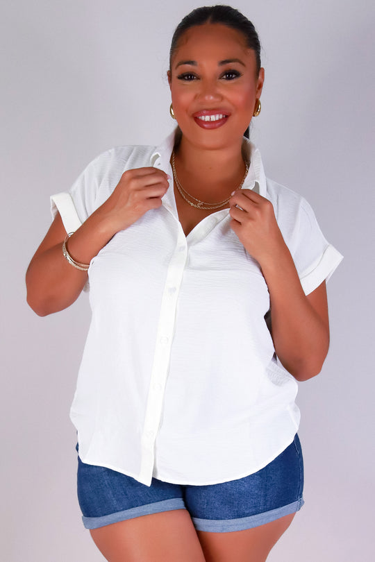 THE DAILY BUTTON DOWN TOP